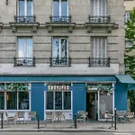 Appartement- Studio moderne en plein cœur de Paris 17ème